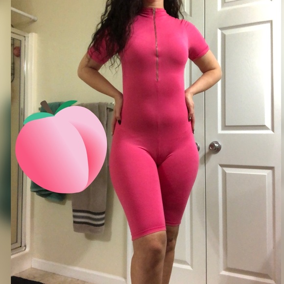 Fashion Nova pink stretchy romper size S/M - Picture 4 of 6